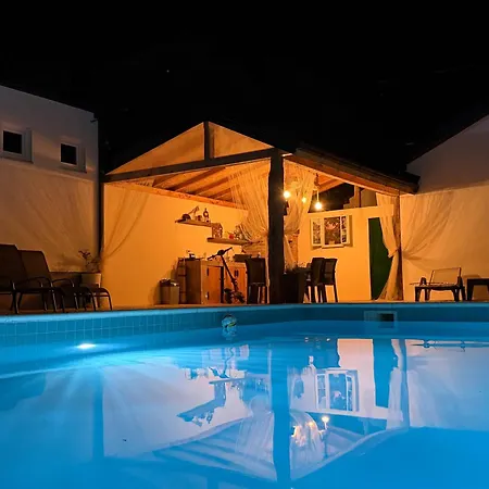 Pik Villa *